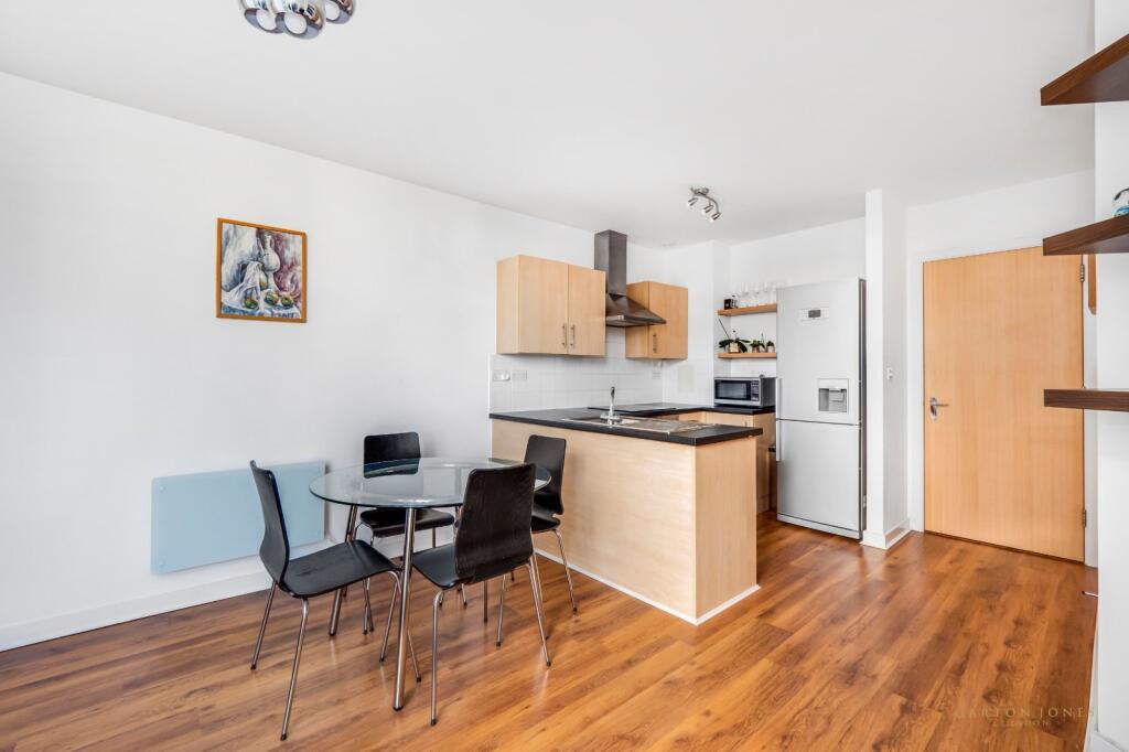 2 bed Apartment for rent in London. From Garton Jones - London 2 bed Apartment for rent in London. From Garton Jones - London