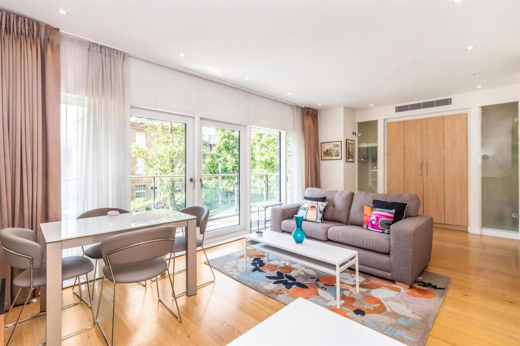 4 bed Apartment for rent in Chelsea. From Garton Jones - Chelsea & Belgravia