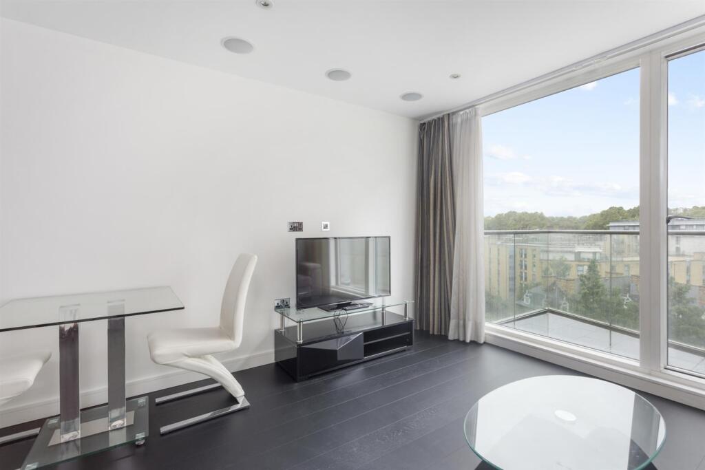 1 bed Apartment for rent in Chelsea. From Garton Jones - Chelsea & Belgravia