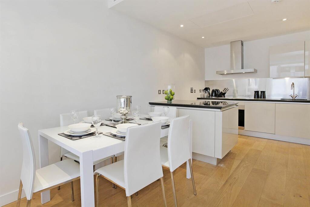 2 bed Apartment for rent in Chelsea. From Garton Jones - Chelsea & Belgravia 2 bed Apartment for rent in Chelsea. From Garton Jones - Chelsea & Belgravia