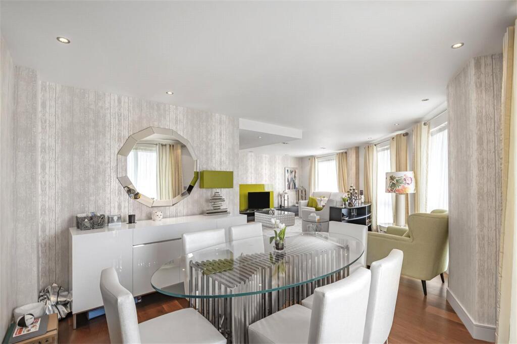 4 bed Apartment for rent in Fulham. From Garton Jones - Chelsea & Belgravia