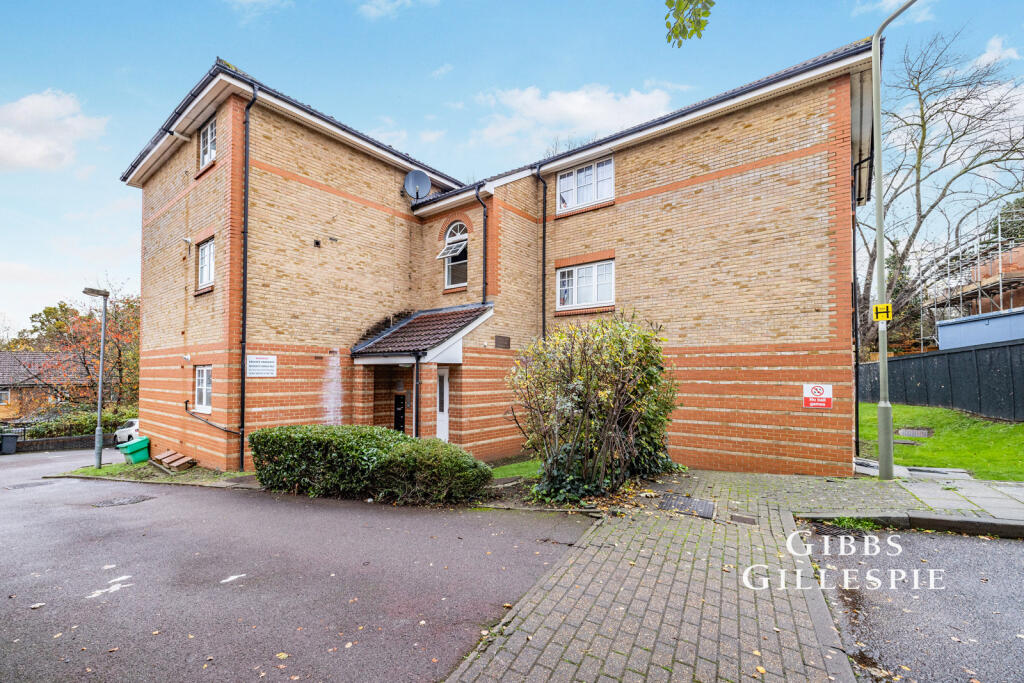 2 bed 1st Floor Flat for rent in Stanmore. From Gibbs Gillespie - Stanmore Sales 2 bed 1st Floor Flat for rent in Stanmore. From Gibbs Gillespie - Stanmore Sales