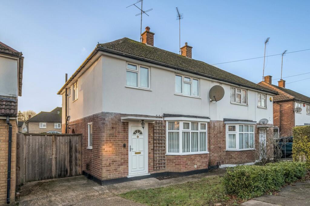 3 bed Semi Detached for rent in Stanmore. From Gibbs Gillespie - Stanmore Sales 3 bed Semi Detached for rent in Stanmore. From Gibbs Gillespie - Stanmore Sales