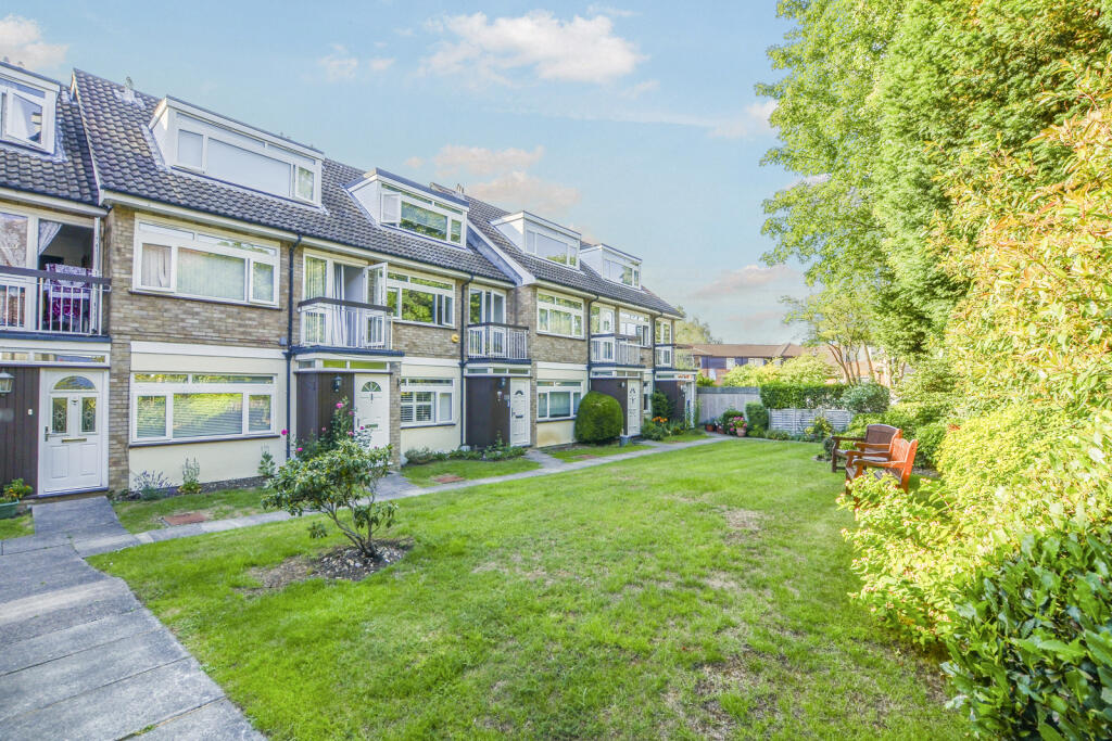 2 bed 1st Floor Flat for rent in Bushey. From Gibbs Gillespie - Stanmore Sales 2 bed 1st Floor Flat for rent in Bushey. From Gibbs Gillespie - Stanmore Sales