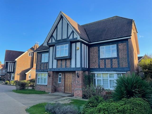 5 bed Detached for rent in Stanmore. From Gibbs Gillespie - Stanmore Sales