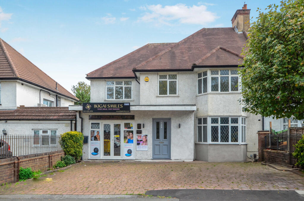 3 bed Semi Detached for rent in Stanmore. From Gibbs Gillespie - Stanmore Sales 3 bed Semi Detached for rent in Stanmore. From Gibbs Gillespie - Stanmore Sales