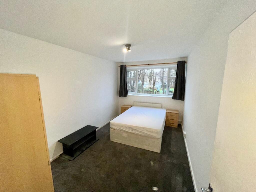 0 bed Student Flat for rent in London. From Gibson Lettings - Richmond