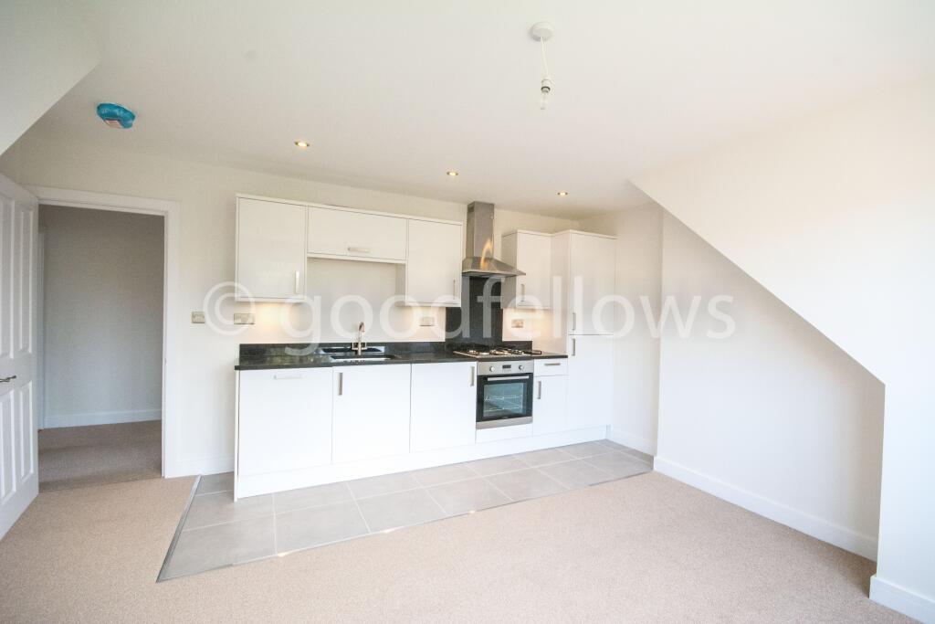 2 bed Apartment for rent in Carshalton. From Goodfellows 2 bed Apartment for rent in Carshalton. From Goodfellows