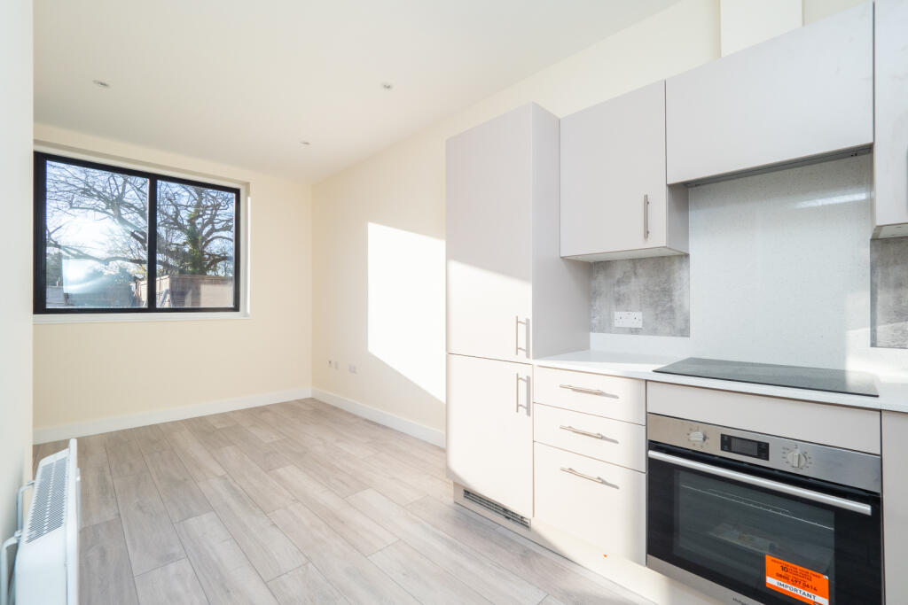 1 bed Apartment for rent in Stoneleigh. From Goodfellows