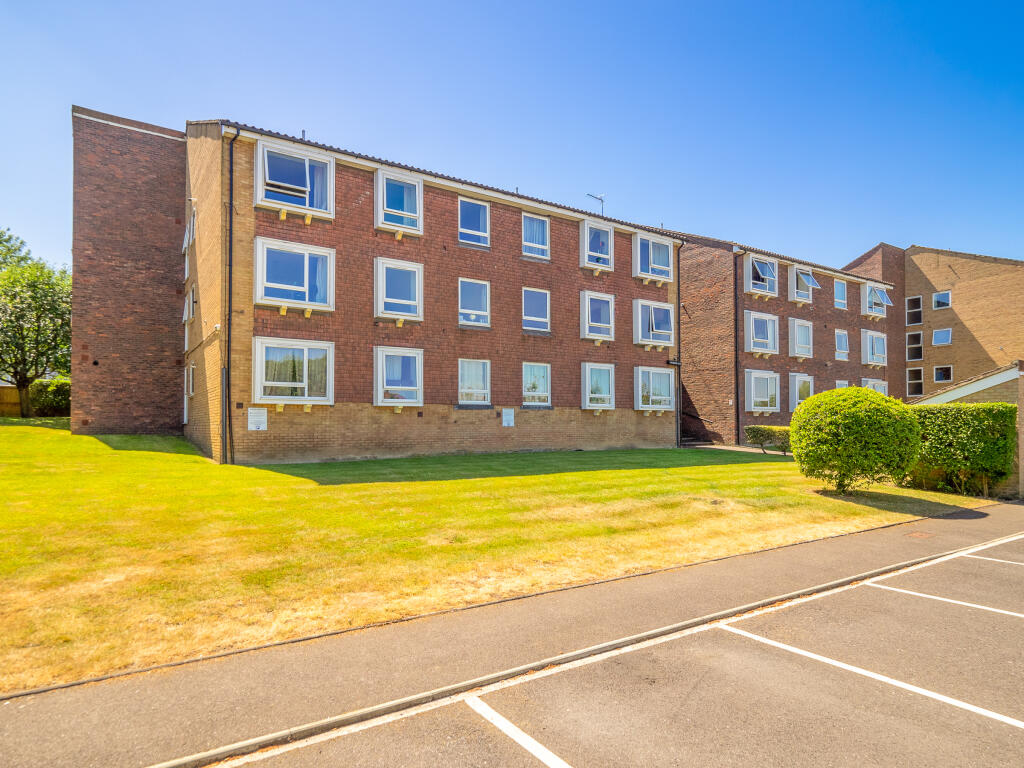 2 bed Apartment for rent in Stoneleigh. From Goodfellows
