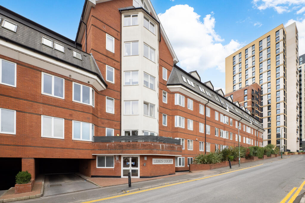 2 bed Apartment for rent in Carshalton. From Goodfellows