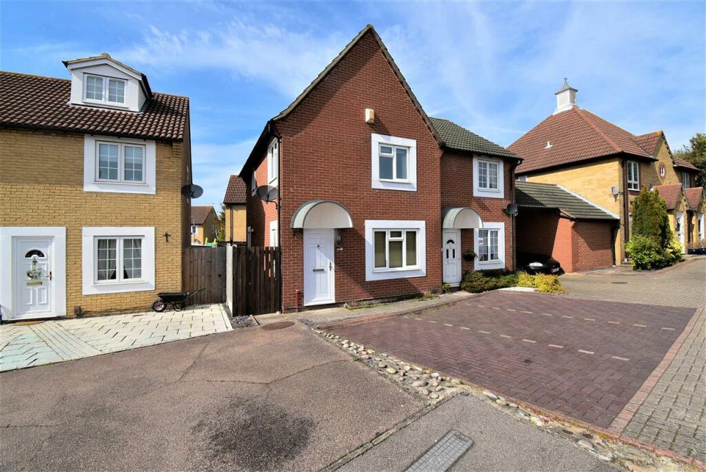 3 bed Semi-Detached House for rent in Chafford Hundred. From Gower Dawes Estate Agent - Grays