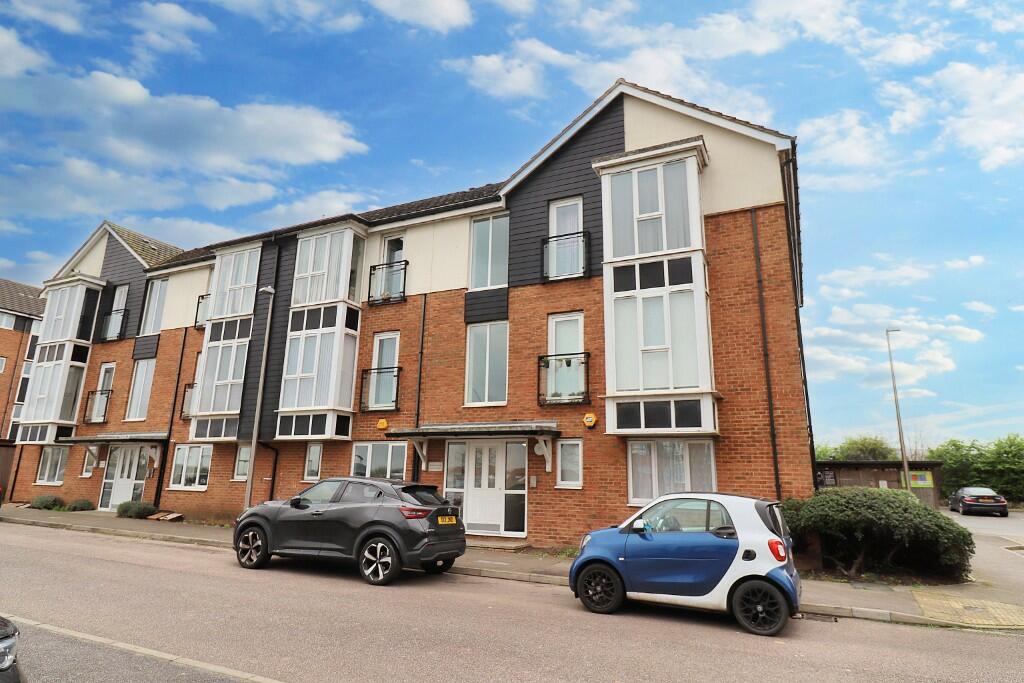 2 bed Apartment for rent in Aveley. From Grant Allen Estate Agents - Grays
