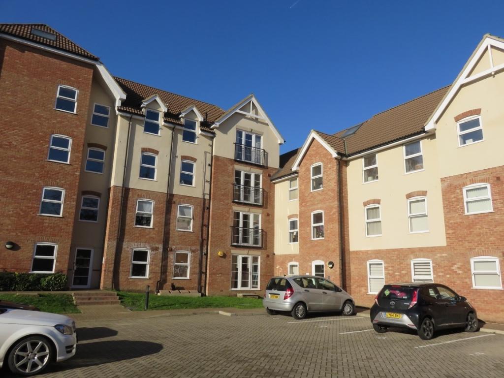 2 bed Apartment for rent in Grays. From Grant Allen Estate Agents - Grays
