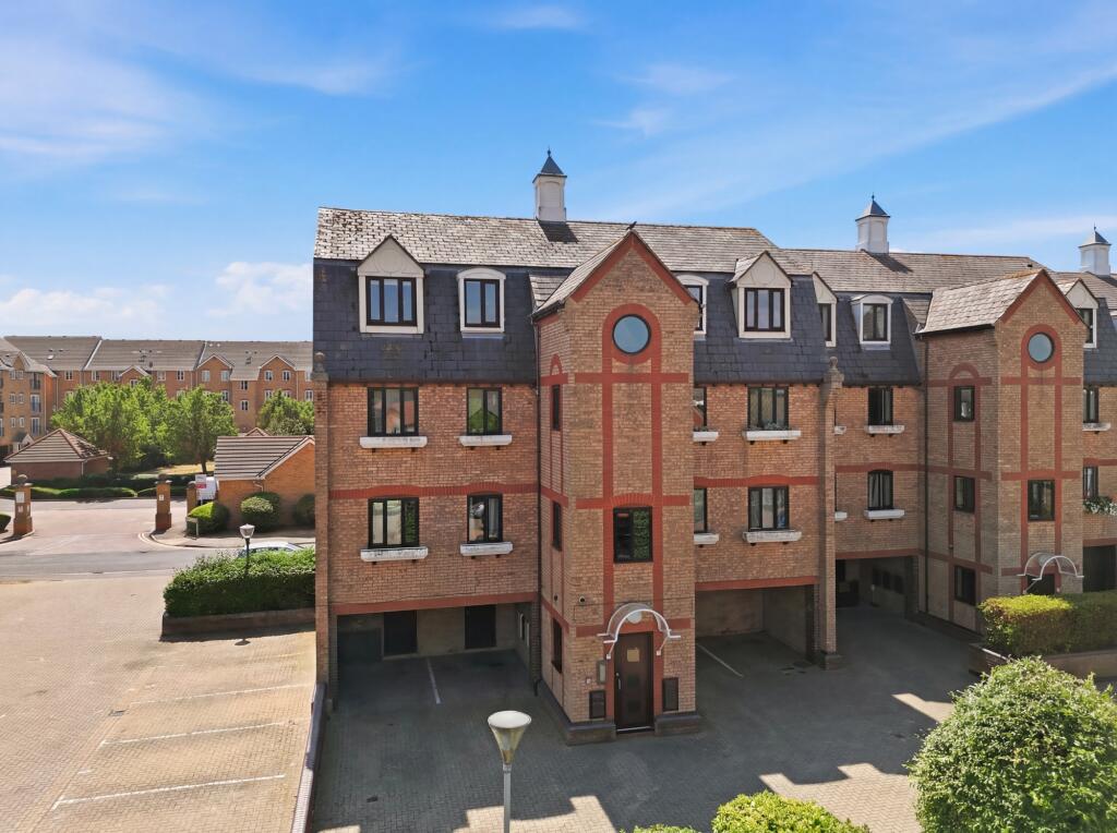 2 bed Apartment for rent in Grays. From Grant Allen Estate Agents - Grays 2 bed Apartment for rent in Grays. From Grant Allen Estate Agents - Grays