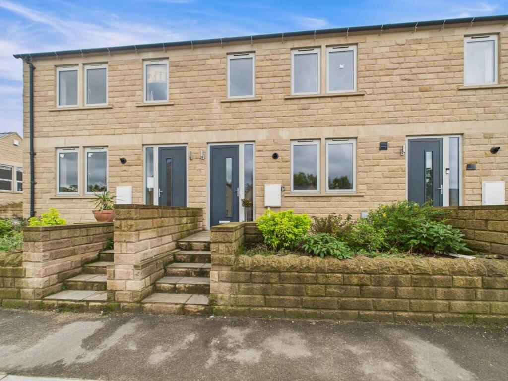 3 bed Mid Terraced House for rent in Matlock. From Grant's of Derbyshire - Wirksworth