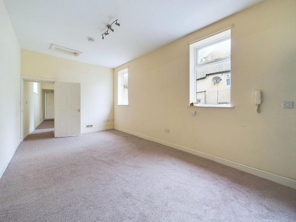 2 bed 1st Floor Flat for rent in Wirksworth. From Grant's of Derbyshire - Wirksworth 2 bed 1st Floor Flat for rent in Wirksworth. From Grant's of Derbyshire - Wirksworth