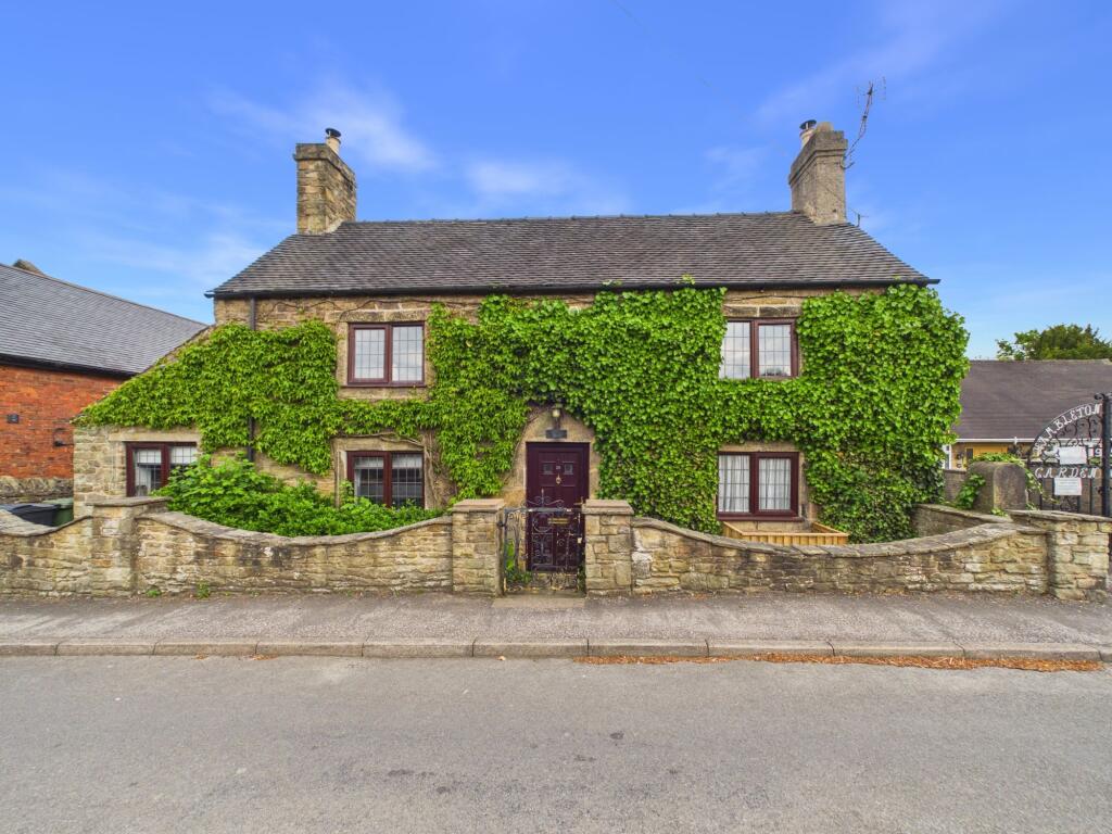 3 bed Detached for rent in South Wingfield. From Grant's of Derbyshire - Wirksworth 3 bed Detached for rent in South Wingfield. From Grant's of Derbyshire - Wirksworth