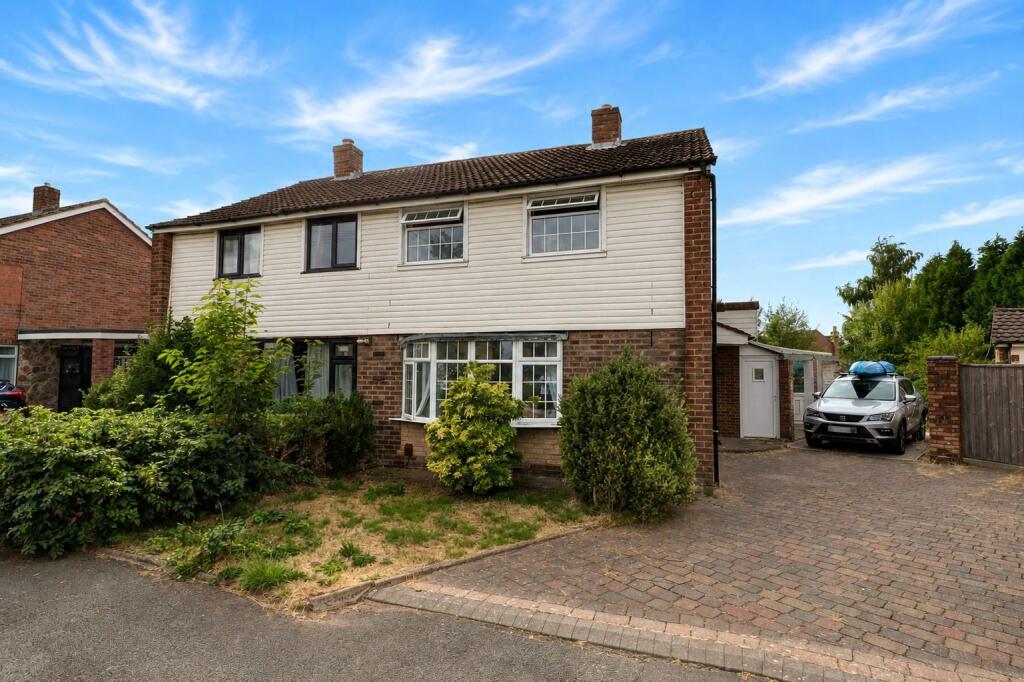 3 bed Semi Detached for rent in Walsall. From Chris Foster & Daughter - Aldridge