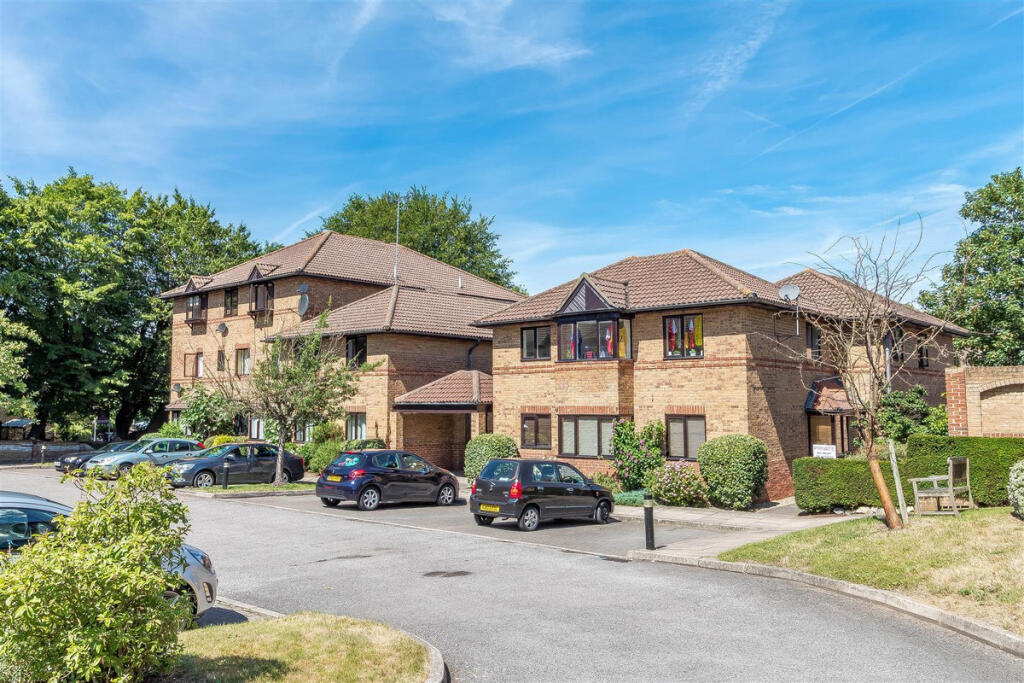1 bed 1st Floor Flat for rent in Twyford. From Grapevine Estate Agents - Twyford 1 bed 1st Floor Flat for rent in Twyford. From Grapevine Estate Agents - Twyford