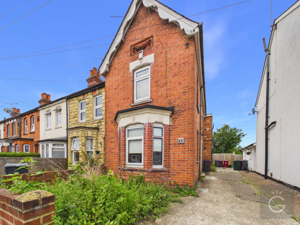 1 bed 1st Floor Flat for rent in Burghfield. From Grapevine Estate Agents - Twyford