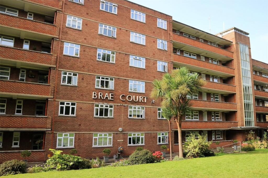 2 bed Apartment for rent in Kingston upon Thames. From Greenwoods Residential - Kingston & Wimbledon - Lettings
