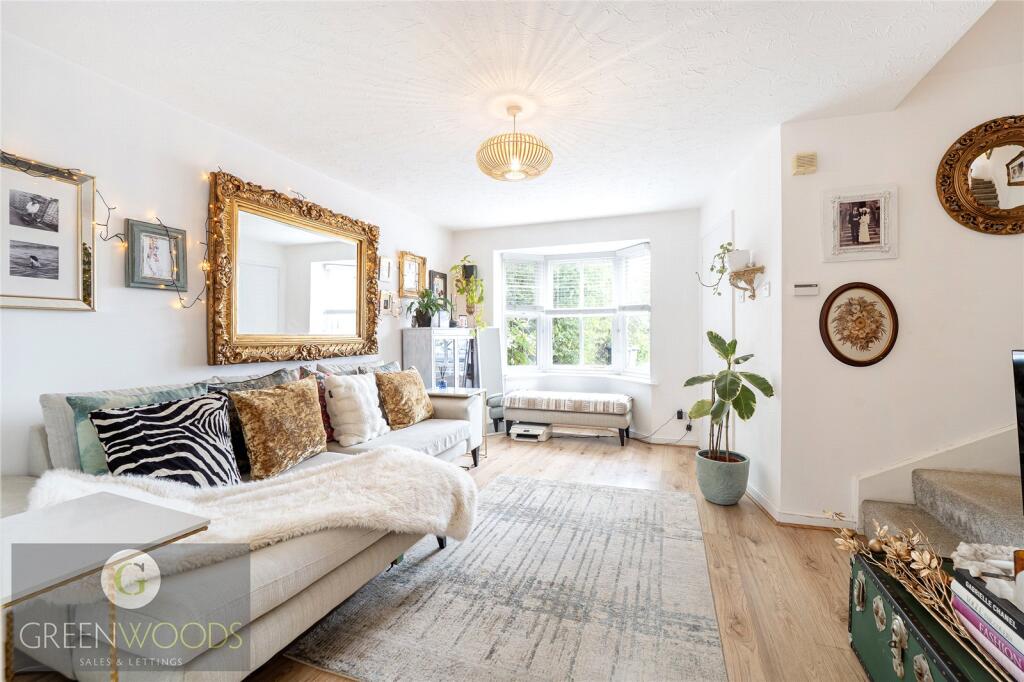 2 bed End of Terrace for rent in Teddington. From Greenwoods Residential - Kingston & Wimbledon - Lettings 2 bed End of Terrace for rent in Teddington. From Greenwoods Residential - Kingston & Wimbledon - Lettings