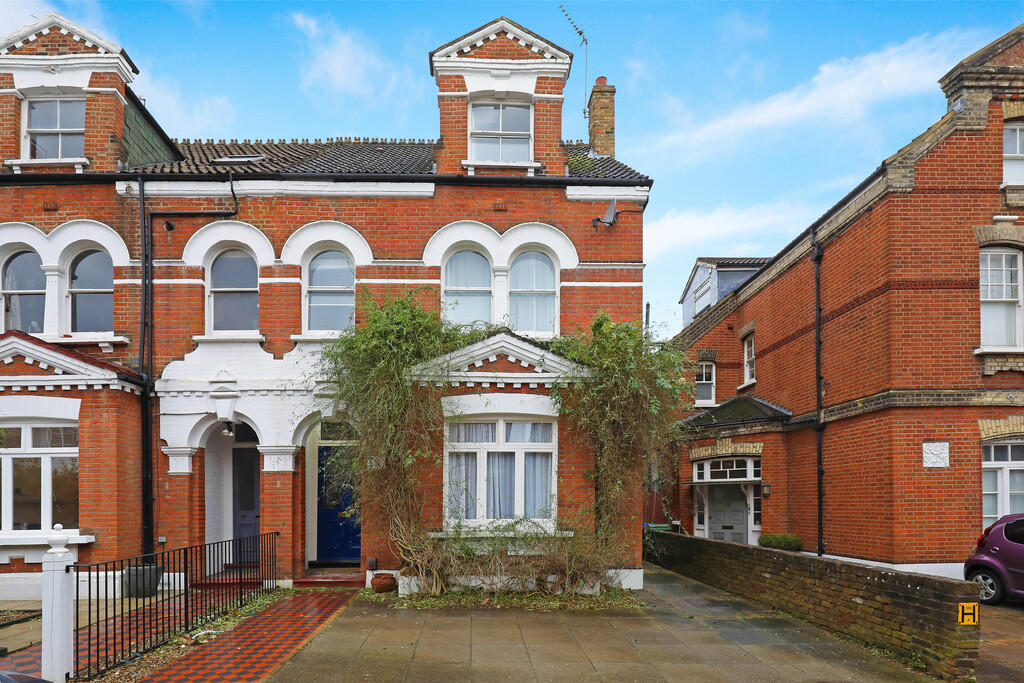 6 bed End of Terrace for rent in Richmond. From Griffin Stevens - Richmond