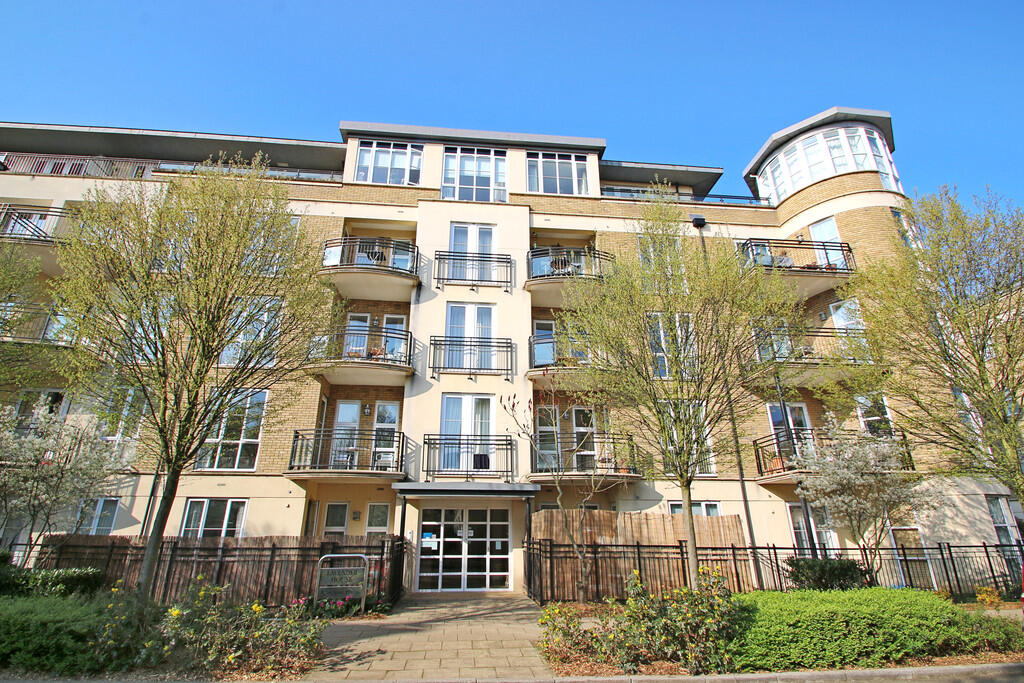 1 bed Apartment for rent in Richmond upon Thames. From Griffin Stevens - Richmond 1 bed Apartment for rent in Richmond upon Thames. From Griffin Stevens - Richmond