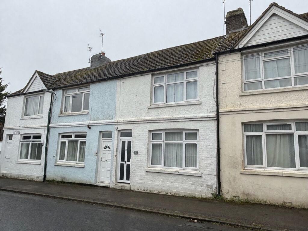 2 bed Mid Terraced House for rent in Polegate. From Eastbourne Property Shop - Pevensey 2 bed Mid Terraced House for rent in Polegate. From Eastbourne Property Shop - Pevensey