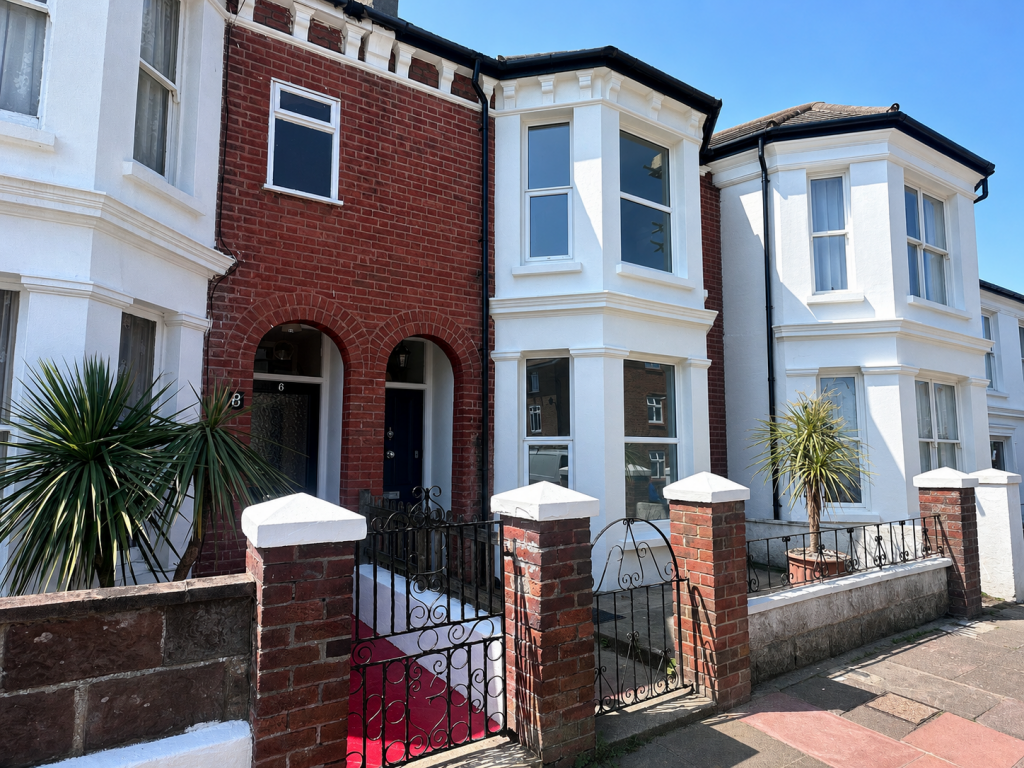 2 bed End of Terrace for rent in Eastbourne. From Eastbourne Property Shop - Pevensey