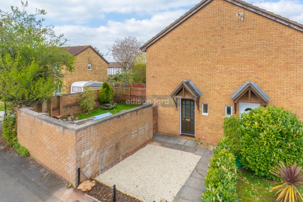 1 bed Mid Terraced House for rent in Yate. From Edison Ford - Yate