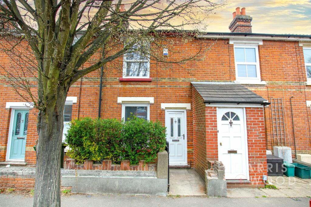 3 bed Mid Terraced House for rent in Colchester. From Harris + Wood - Colchester