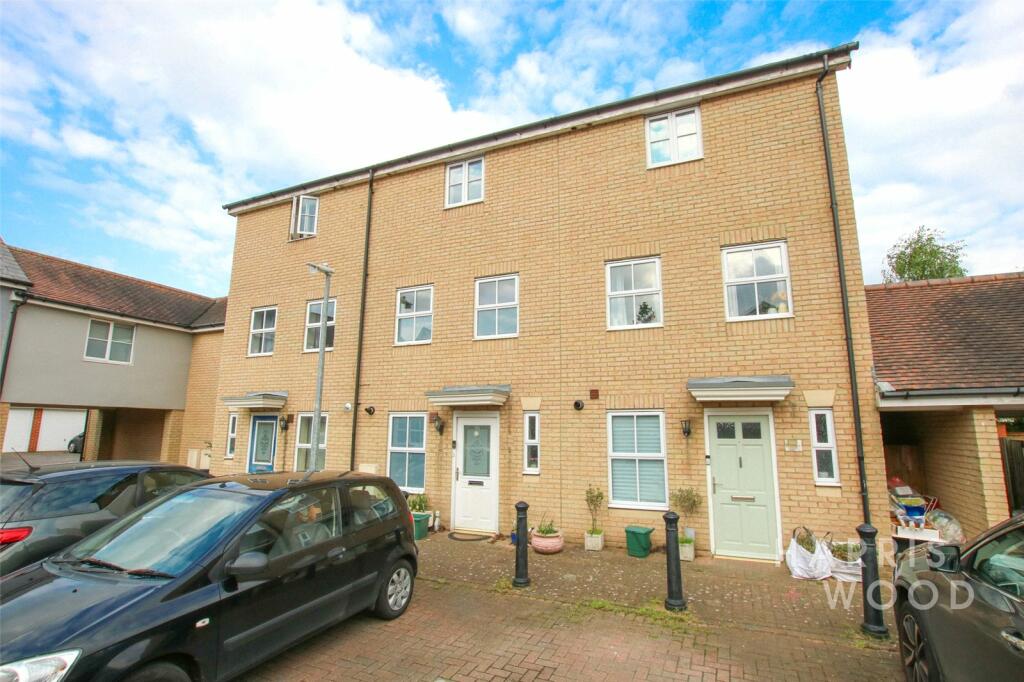 4 bed Mid Terraced House for rent in Colchester. From Harris + Wood - Colchester