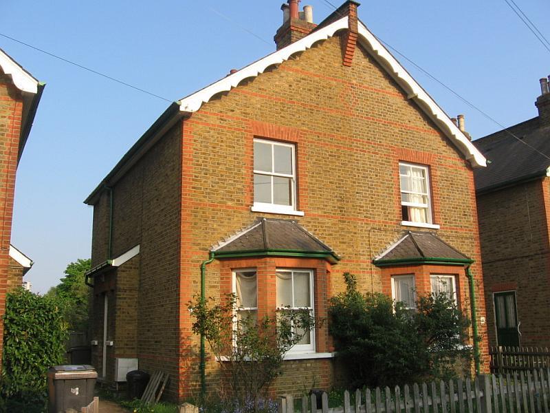 3 bed Semi Detached for rent in Surbiton. From HES Parry & Drewett - Sutton