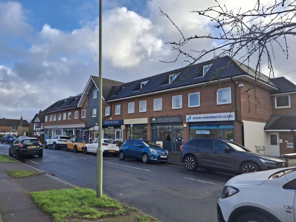 2 bed 1st Floor Flat for rent in Epsom. From HES Parry & Drewett - Sutton