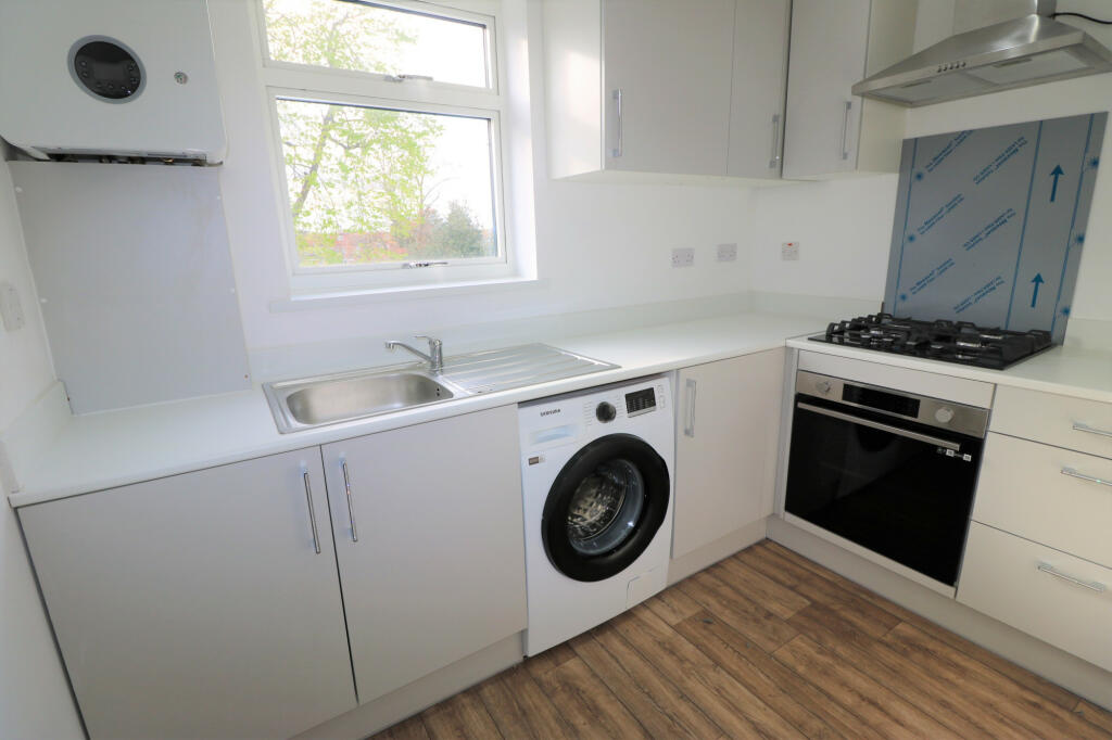 1 bed Flat for rent in Ilford. From Hills Estate - Ilford