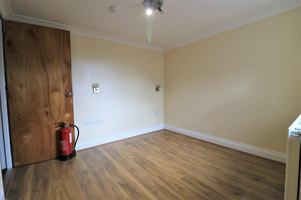 3 bed House Share for rent in Leyton. From Hills Estate - Ilford