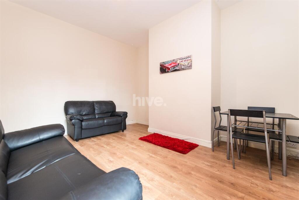 2 bed 1st Floor Flat for rent in Newcastle upon Tyne. From Hive Estates - Newcastle upon Tyne