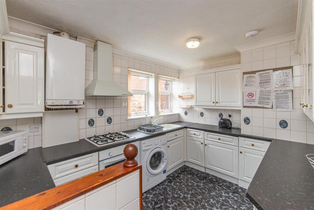 2 bed 1st Floor Flat for rent in Newcastle upon Tyne. From Hive Estates - Newcastle upon Tyne