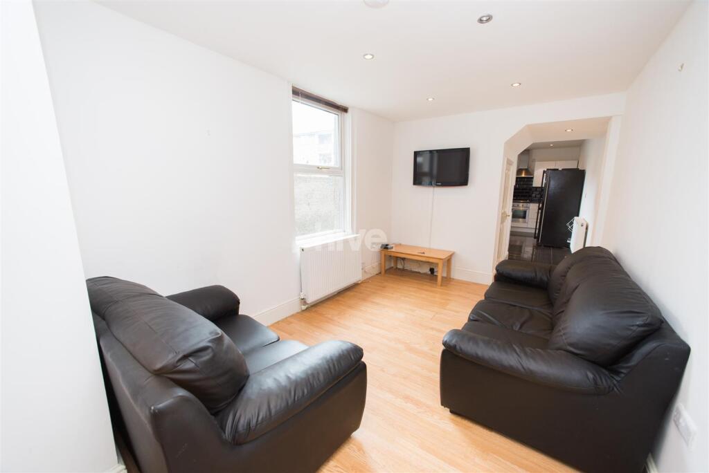 2 bed 1st Floor Flat for rent in Newcastle upon Tyne. From Hive Estates - Newcastle upon Tyne 2 bed 1st Floor Flat for rent in Newcastle upon Tyne. From Hive Estates - Newcastle upon Tyne
