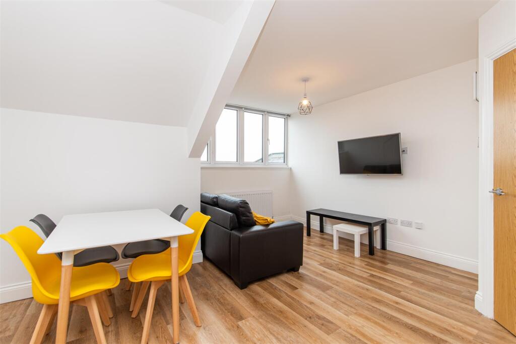 2 bed Apartment for rent in Newcastle upon Tyne. From Hive Estates - Newcastle upon Tyne