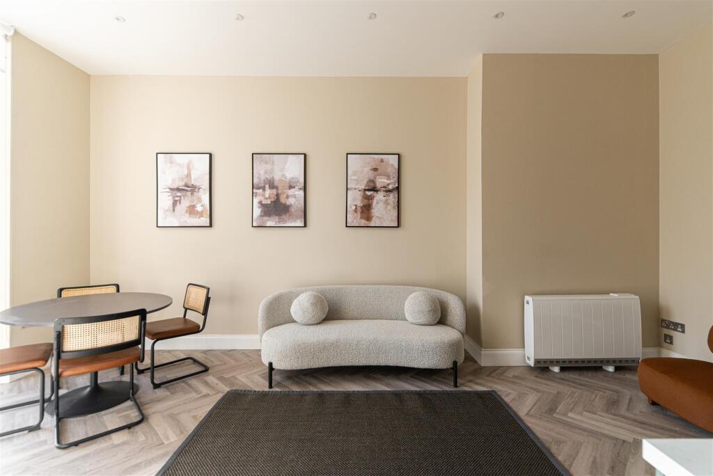2 bed 1st Floor Flat for rent in Newcastle upon Tyne. From Hive Estates - Newcastle upon Tyne