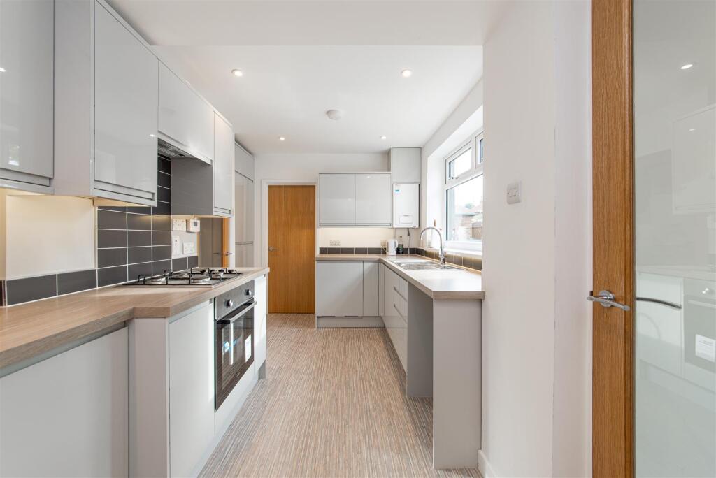 3 bed Semi Detached for rent in Callerton. From Hive Estates - Newcastle upon Tyne