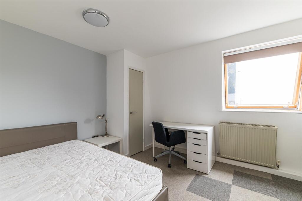 4 bed Studio for rent in Newcastle upon Tyne. From Hive Estates - Newcastle upon Tyne