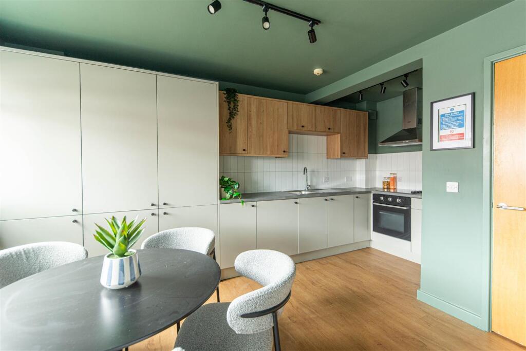 1 bed House Share for rent in Newcastle upon Tyne. From Hive Estates - Newcastle upon Tyne