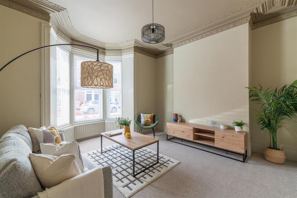 3 bed Mid Terraced House for rent in Newcastle upon Tyne. From Hive Estates - Newcastle upon Tyne
