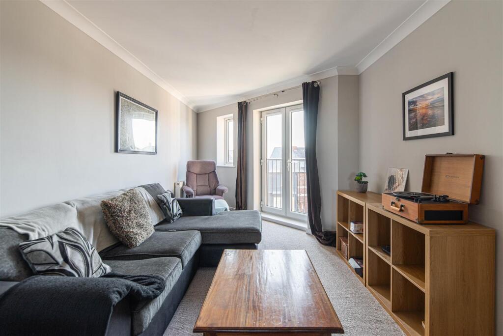 3 bed Apartment for rent in Newcastle upon Tyne. From Hive Estates - Newcastle upon Tyne