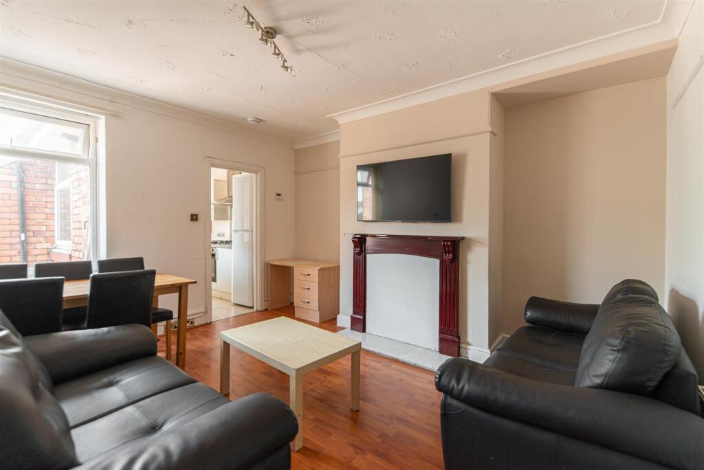 5 bed Annexe for rent in Newcastle upon Tyne. From Hive Estates - Newcastle upon Tyne