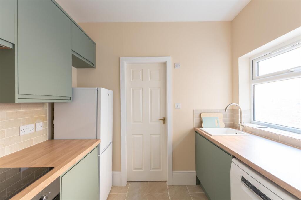 2 bed 1st Floor Flat for rent in Newcastle upon Tyne. From Hive Estates - Newcastle upon Tyne